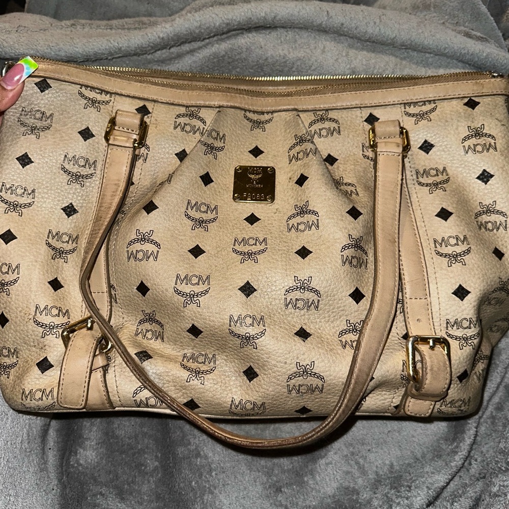 MCM Visetos Beige Monogram Coated
Canvas Leather Essentials Tote Bag